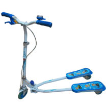 Xiaodishu [Scooter with 2 legs] 190,000